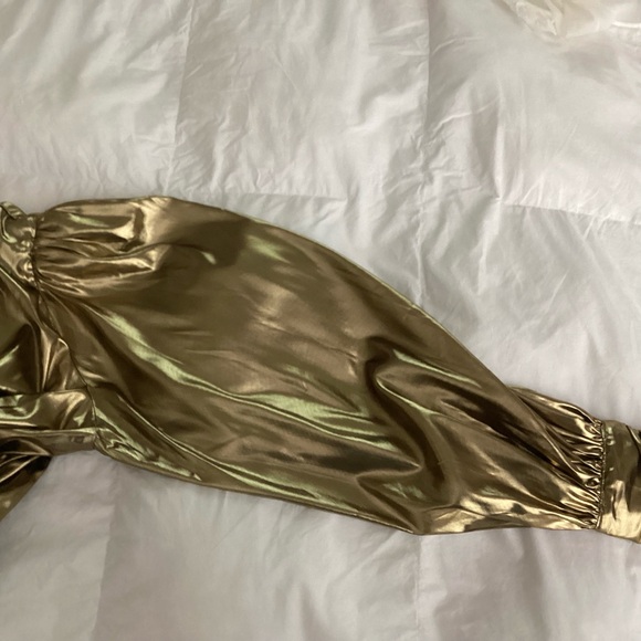 Camila Coelho Metallic Gold Cropped Top L - Picture 8 of 12